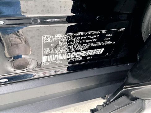 Certified 2025 Toyota RAV4 XLE w/ Convenience Package FWD image 21