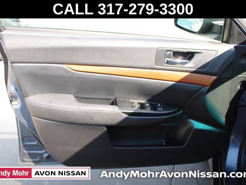 Used 2014 Subaru Outback 3.6R Limited w/ Moonroof Package AWD/4WD image 18
