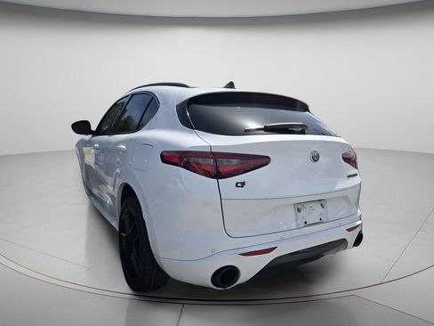 Used 2020 Alfa Romeo Stelvio Ti Sport w/ Quick Order Package 22S Sport AWD/4WD image 6
