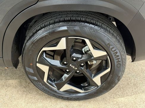 Used 2025 Kia Seltos S image 30