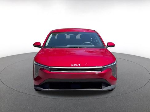 Used 2025 Kia K4 FWD image 3