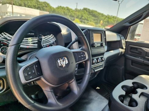 New 2024 RAM 3500 Tradesman image 8