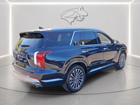 Used 2025 Hyundai Palisade Calligraphy AWD/4WD image 5