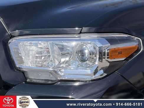 Used 2023 Toyota Tacoma SR5 image 9