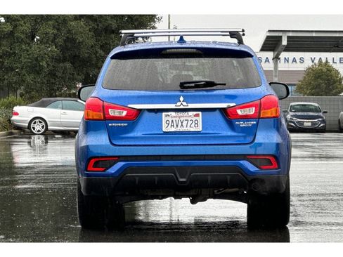 Used 2018 Mitsubishi Outlander Sport ES image 5