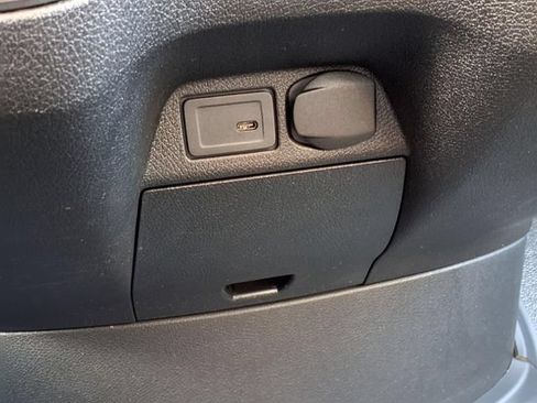 Used 2024 Mercedes-Benz Sprinter 3500 image 8