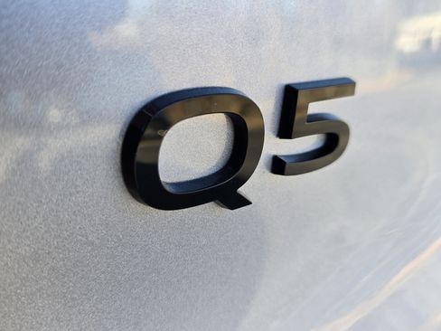 New 2025 Audi Q5 Premium Plus image 10