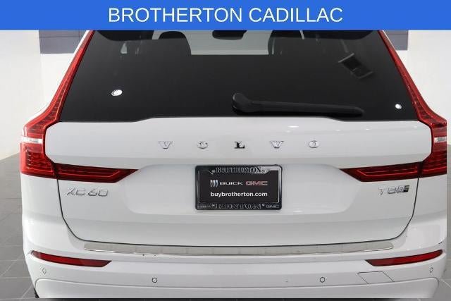 Used 2018 Volvo XC60 T8 R-Design w/ Convenience Package AWD/4WD image 16