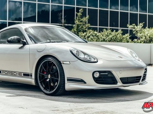 Used 2012 Porsche Cayman R RWD image 39