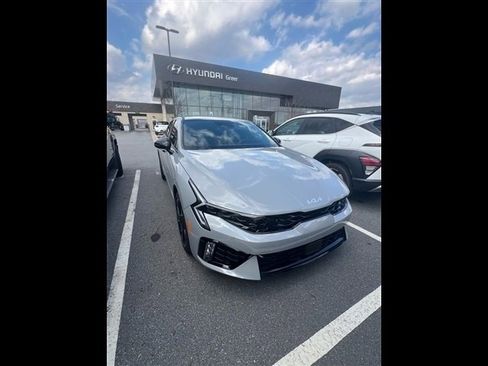 Used 2026 Kia K5 GT-Line w/ GT-Line Red Interior Package image 9