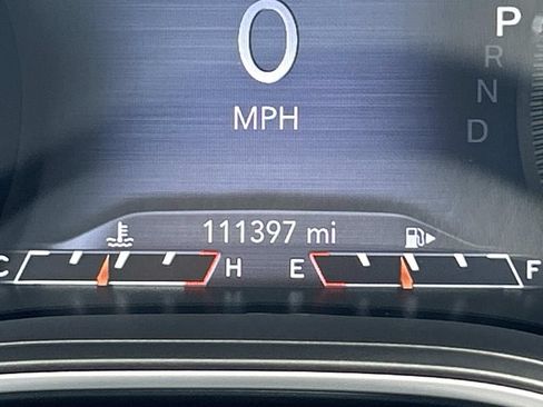 Used 2020 Jeep Cherokee Limited FWD image 40