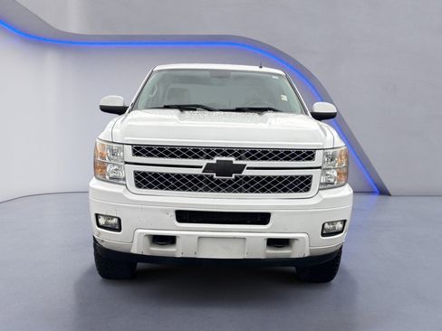 Used 2014 Chevrolet Silverado 2500 LTZ w/ Z71 Appearance Package image 10