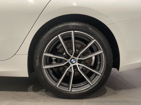 Used 2021 BMW 330i xDrive 330i xDrive w/ Convenience Package image 8