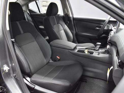 New 2025 Nissan Sentra SV image 14