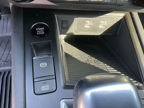 Certified 2026 Nissan Kicks SV FWD image 20
