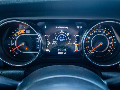 Used 2022 Jeep Wrangler Unlimited Sport AWD/4WD image 19