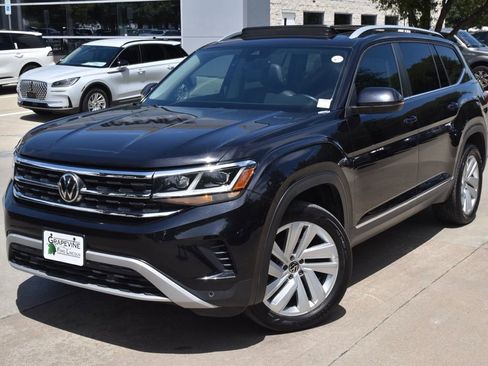 Used 2021 Volkswagen Atlas SEL AWD/4WD image 40