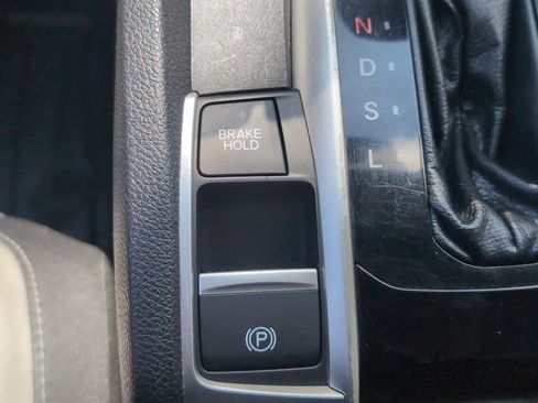 Used 2017 Honda Civic LX-P image 37