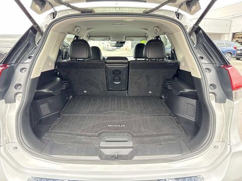 Used 2018 Nissan Rogue SL image 7