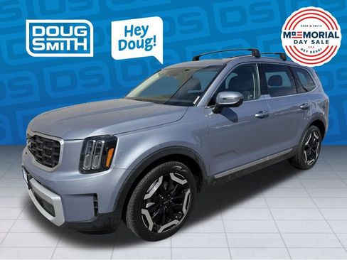 Used 2025 Kia Telluride S AWD/4WD image 1