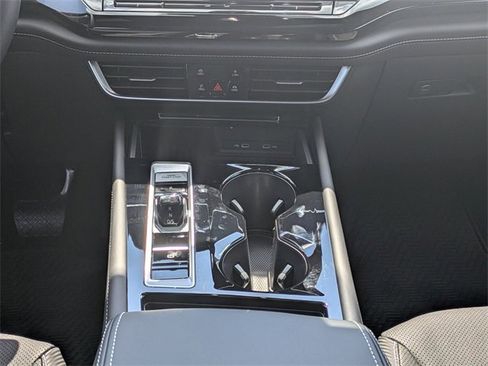 Used 2026 Volkswagen Atlas Cross Sport SE image 20