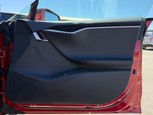 Used 2019 Tesla Model S P100D image 21