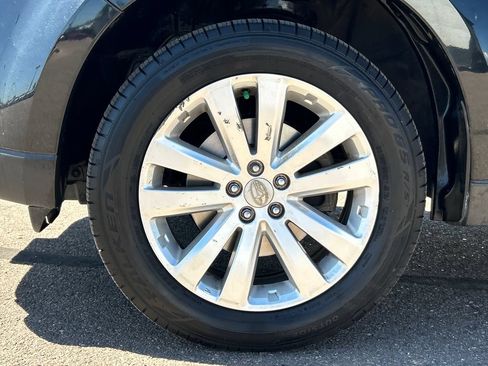 Used 2011 Subaru Forester 2.5X Premium w/ All-Weather Pkg AWD/4WD image 24