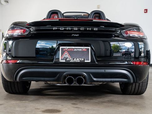 Used 2025 Porsche 718 Boxster image 7