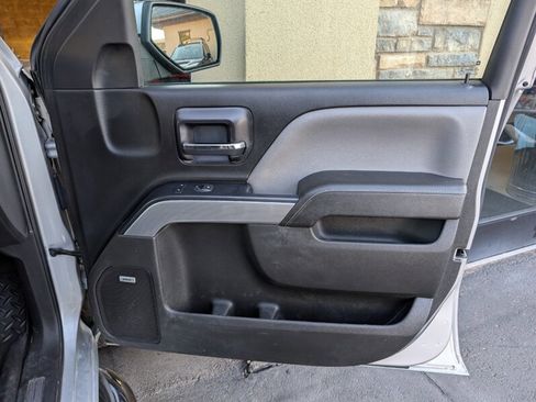 Used 2018 Chevrolet Silverado 1500 LT w/ All Star Edition image 27