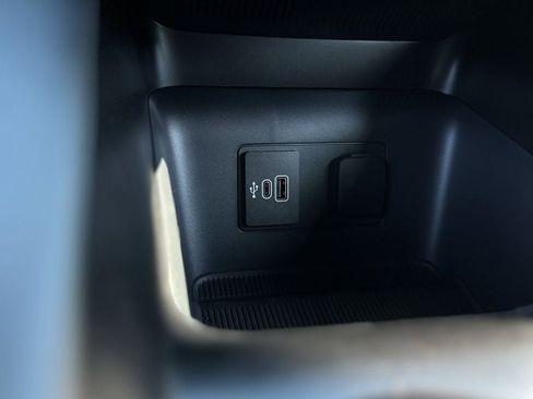 New 2026 Ford Explorer ST-Line w/ ST-Line Street Pack image 49