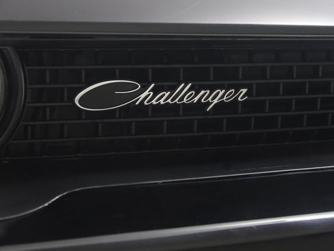 Used 2020 Dodge Challenger R/T Scat Pack image 18