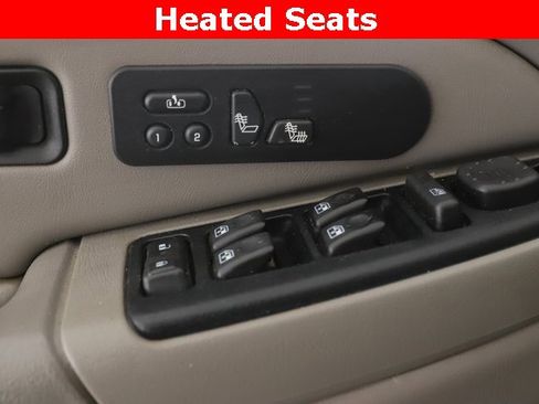 Used 2006 GMC Sierra 2500 SLT w/ Heavy-Duty Power Package image 3