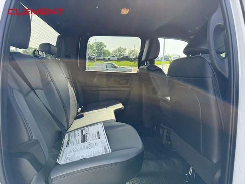 New 2025 RAM 2500 Tradesman w/ Chrome Appearance Group AWD/4WD image 5