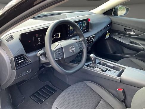 New 2027 Nissan Sentra S w/ Floor Mat Package FWD image 7