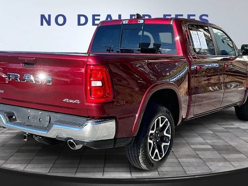 Used 2025 RAM 1500 Laramie AWD/4WD image 6