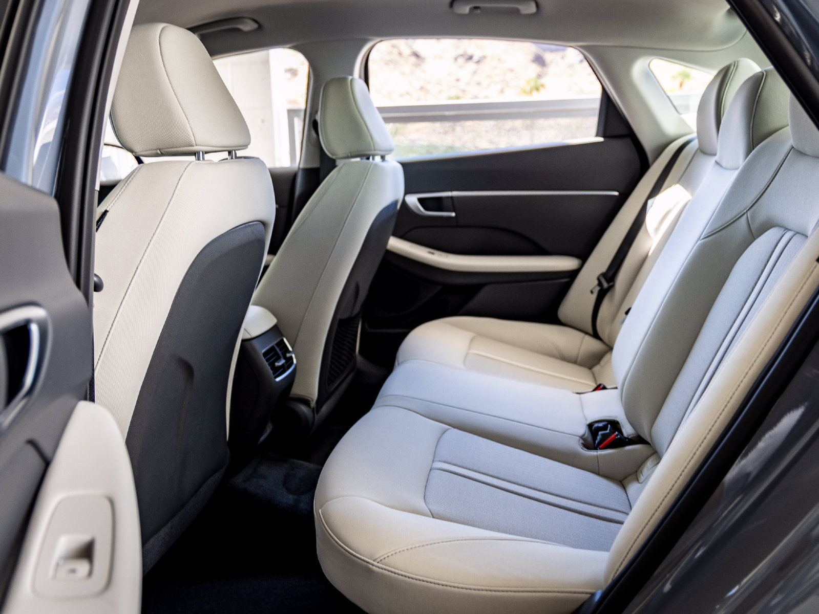 New 2027 Hyundai Sonata Blue FWD image 25