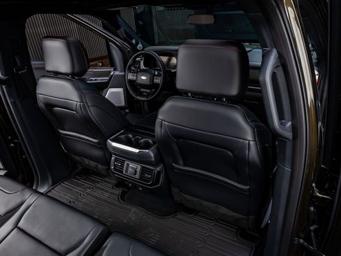 Used 2026 Ford F150 Raptor AWD/4WD image 32