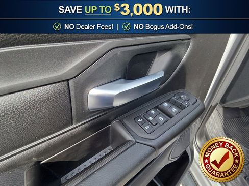 Used 2025 RAM 1500 Classic Warlock AWD/4WD image 16