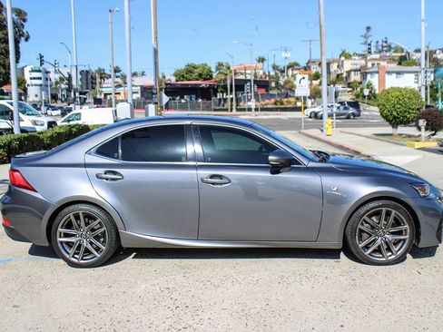 Used 2018 Lexus IS 300 F Sport RWD image 7
