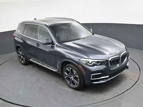 Used 2022 BMW X5 sDrive40i w/ Premium Package image 23