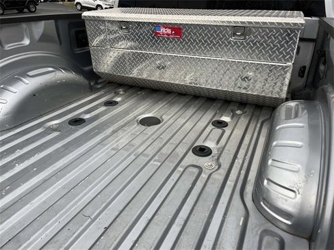 Used 2020 Ford F250 Lariat w/ Chrome Package image 13
