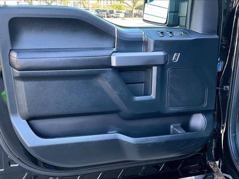 Used 2020 Ford F150 XLT w/ Equipment Group 302A Luxury image 21