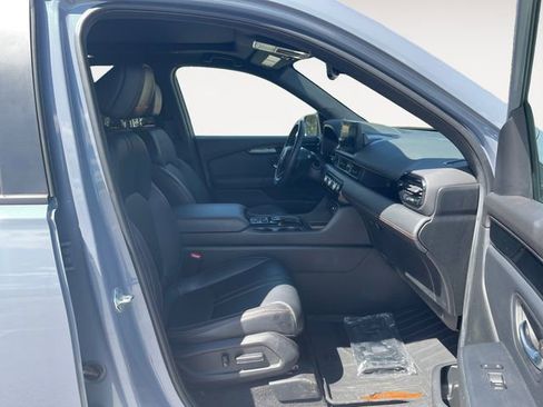 Used 2024 Honda Pilot TrailSport image 15