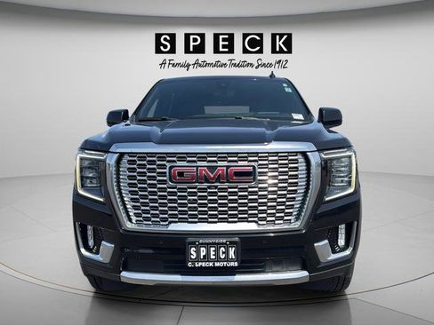 Used 2021 GMC Yukon Denali w/ Denali Ultimate Package AWD/4WD image 8