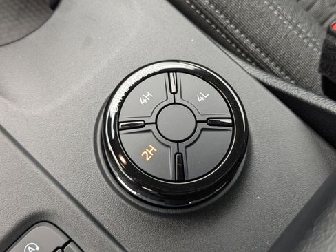 New 2025 Ford Ranger XLT w/ FX4 Off-Road Package image 25