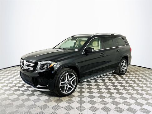 Certified 2019 Mercedes-Benz GLS 550 4MATIC image 3