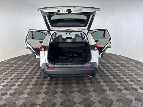 Used 2025 Toyota RAV4 XLE Premium w/ Weather Package AWD/4WD image 18