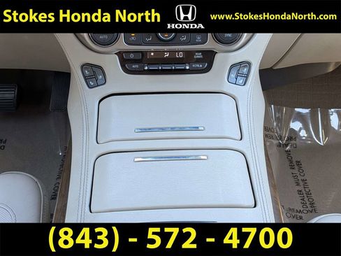 Used 2019 GMC Yukon Denali w/ Denali Ultimate Package AWD/4WD image 27