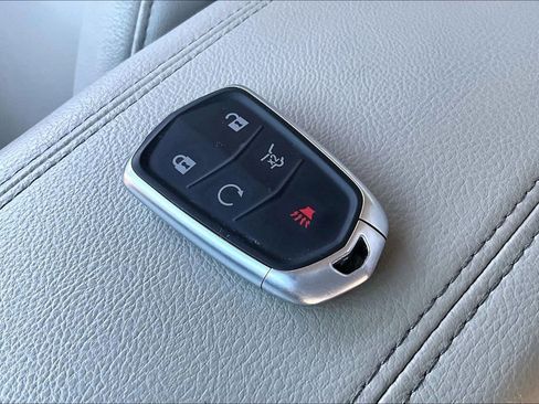 Used 2023 Cadillac XT4 Luxury image 10