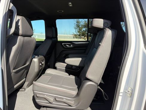 Used 2024 Chevrolet Suburban RST w/ Luxury Package AWD/4WD image 44